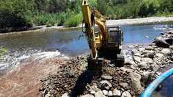 Excavadora Kobelco SK210 LC Año 2012 11000 Horas