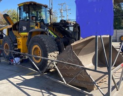 CARGADOR FRONTAL JCB 456ZX AÑO 2012 16700 HORAS 