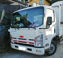 Camión Chevrolet NPR 816 Año 2016 5.000 Kilos 200.000 Kms