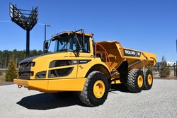 2018 VOLVO A25G