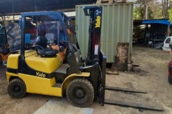 Arriendo de Grúa Horquilla 2 - 5 T