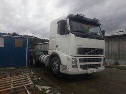 Tracto Camión Volvo FH 400 Año 2009