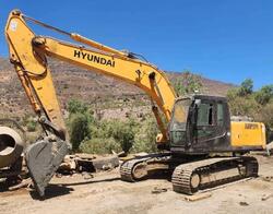 Excavadora Hyundai + Cargador Frontal Hyundai + Camión Tolva Shacman