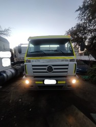 CAMION AMPLIROLL VOLKSWAGEN 24.220 AÑO 2012 223.271 KM