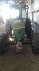TRACTOR JOHN DEERE 