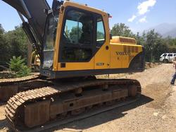 Arriendo de excavadoras 20T