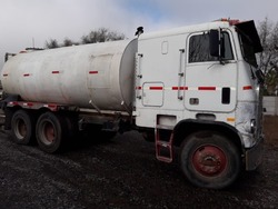 Camión Aljibe Freightliner Año 1982 Estanque 20.000 LTS 