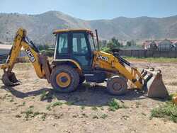 Retroexcavadora JCB 3CX 4x4 Año 2019 6400 Horas - Incluye Horquilla