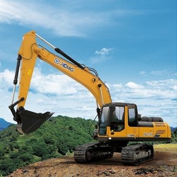 EXCAVADORA XCMG XE-215 AÑO 2012  7700 HORAS
